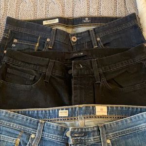 Three pairs of men’s size 32 jeans. Like new